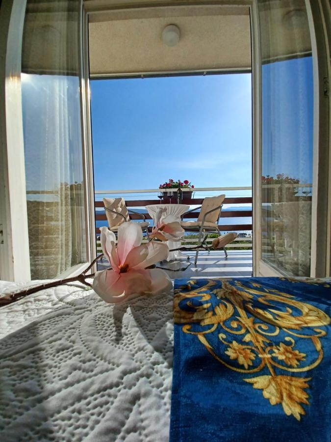 Guest House Djurdjica Dramalj Ngoại thất bức ảnh