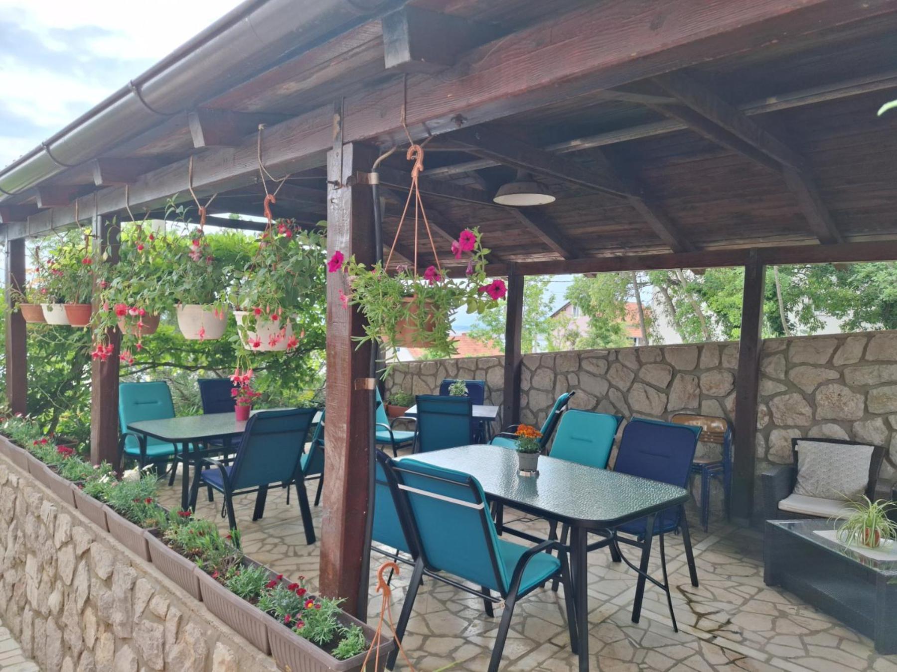 Guest House Djurdjica Dramalj Ngoại thất bức ảnh