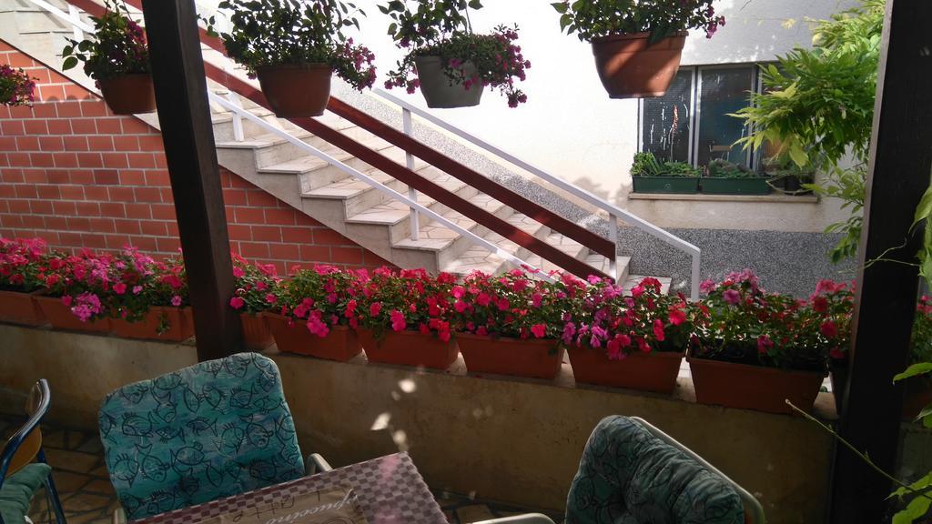 Guest House Djurdjica Dramalj Ngoại thất bức ảnh