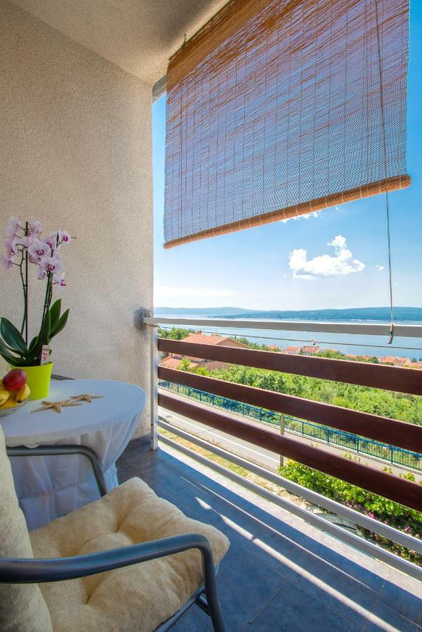 Guest House Djurdjica Dramalj Ngoại thất bức ảnh